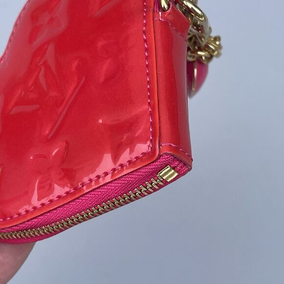 Louis Vuitton Pink Heart Key Pouch Coin Purse On Chain VERNIS Leather Wallet - Picture 5 of 10